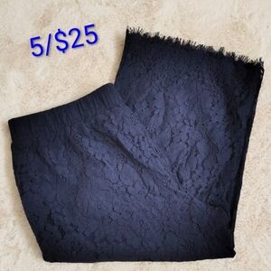 5 /$25 Isaac Mizrahi Navy Garment